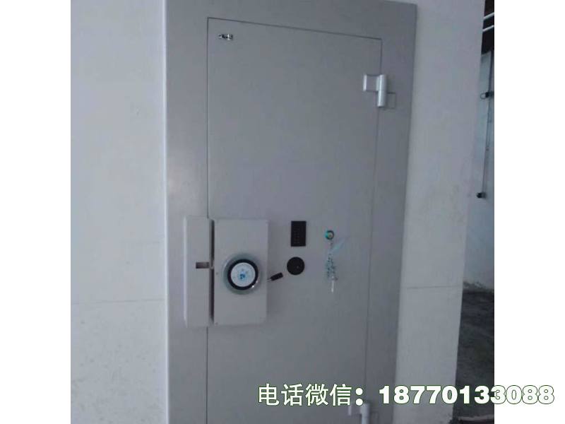 泗阳县公安枪弹防盗枪库门