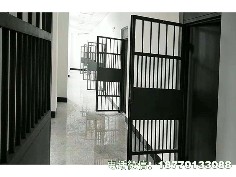 丛台监狱宿舍铁门