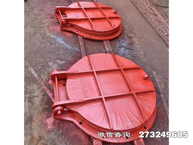泵站铸铁圆形止水门安装于城市排涝泵站、雨水系统，由水务局、市政工程公司等单位采用。圆形结构适配圆形管道，铸铁材质耐高流速冲刷。双道橡胶密封实现零渗漏，支持与液位传感器联动，提升排水系统可靠性。泵站铸铁圆形止水门价格电话微信联系厂家。